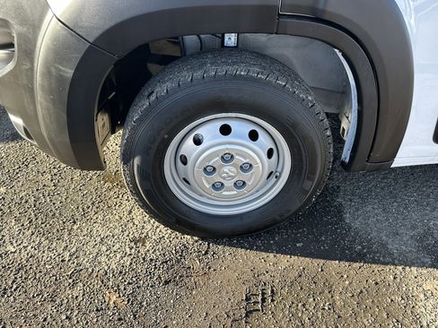 Used 2023 RAM ProMaster 3500 w/ Convenience Group image 23