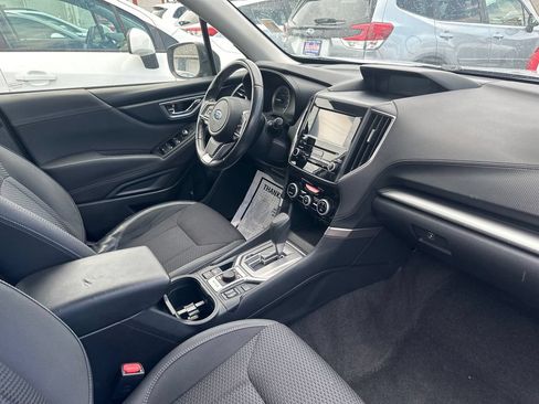 Used 2020 Subaru Forester Premium AWD/4WD image 36