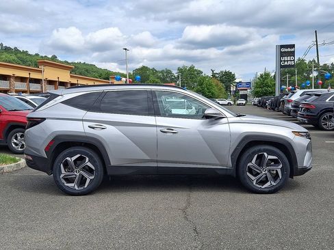 Used 2024 Hyundai Tucson Limited AWD/4WD image 8