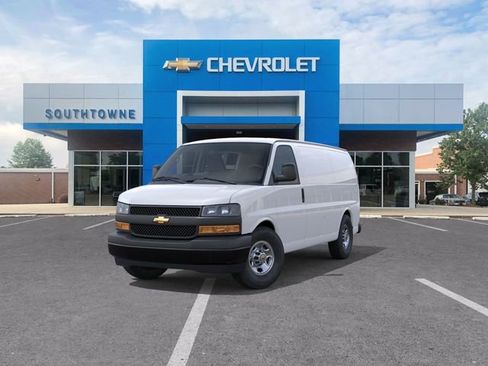 New 2026 Chevrolet Express 2500 w/ Driver Convenience Package RWD image 8