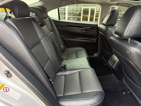 Used 2015 Lexus ES 350 image 12