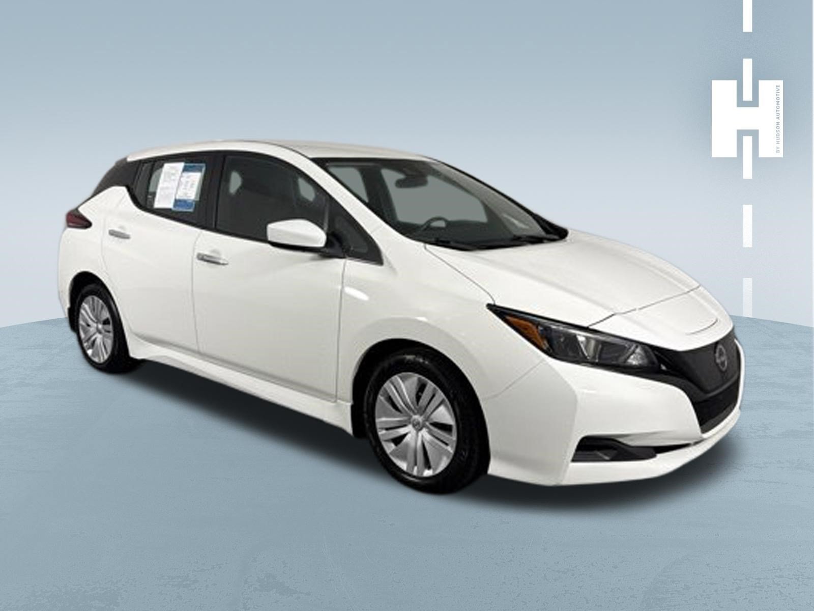 Used 2024 Nissan Leaf S FWD image 3