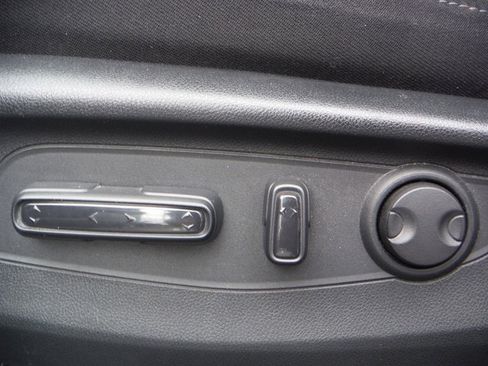 Used 2024 Honda CR-V EX image 16