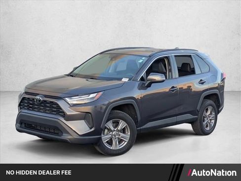 Used 2023 Toyota RAV4 XLE w/ Convenience Package FWD image 1