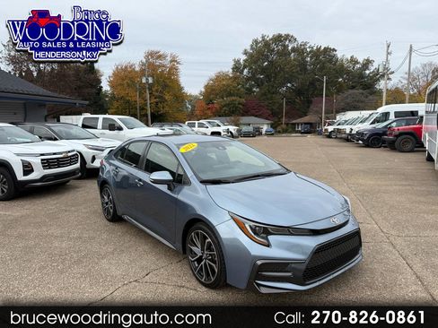 Used 2022 Toyota Corolla SE image 1