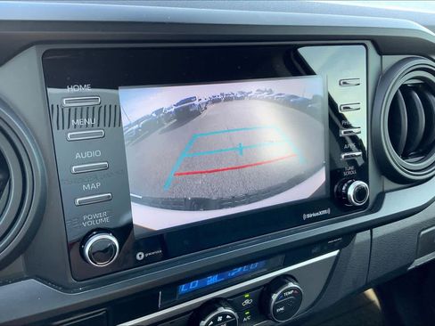 Used 2022 Toyota Tacoma SR image 26