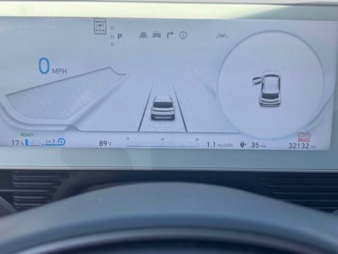 Certified 2022 Hyundai Ioniq 5 Limited AWD/4WD image 24