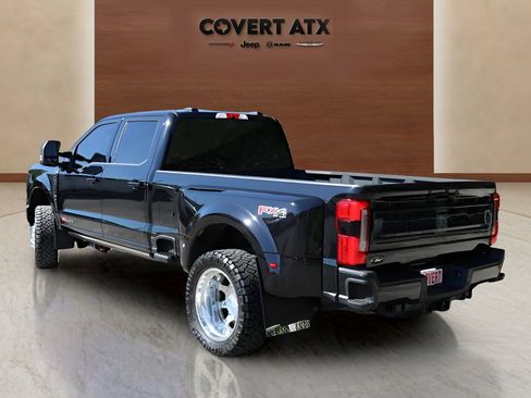 Used 2025 Ford F350 Platinum w/ FX4 Off-Road Package AWD/4WD image 3