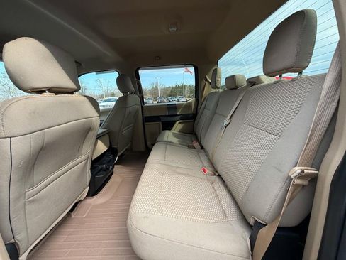 Used 2017 Ford F150 XLT w/ Equipment Group 301A Mid image 12