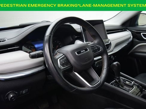 Used 2022 Jeep Compass Limited image 15