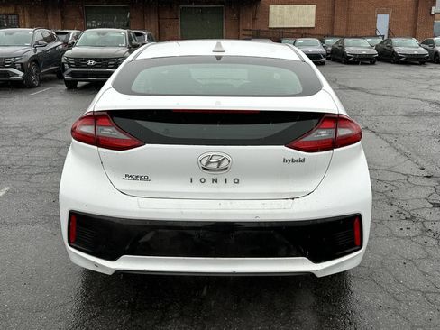Used 2019 Hyundai Ioniq SEL image 7