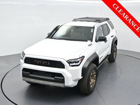 Used 2025 Toyota 4Runner 4WD image 59
