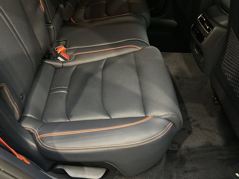 New 2026 Genesis GV70 2.5T Sport Prestige AWD/4WD image 18