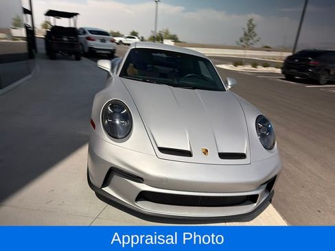 Certified 2024 Porsche 911 GT3 RWD image 6