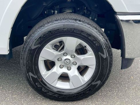 Used 2025 RAM 1500 Big Horn AWD/4WD image 6