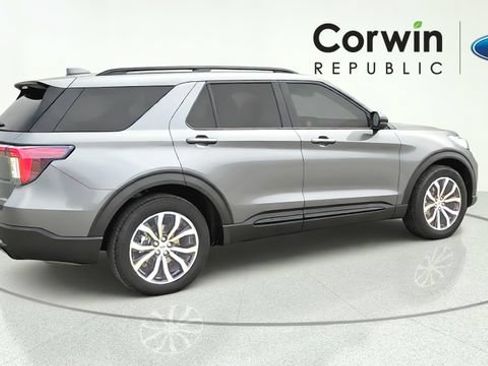 New 2026 Ford Explorer ST-Line AWD/4WD image 8