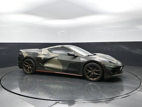 Used 2021 Chevrolet Corvette Stingray Preferred Cpe w/ Z51 Performance Package RWD image 8