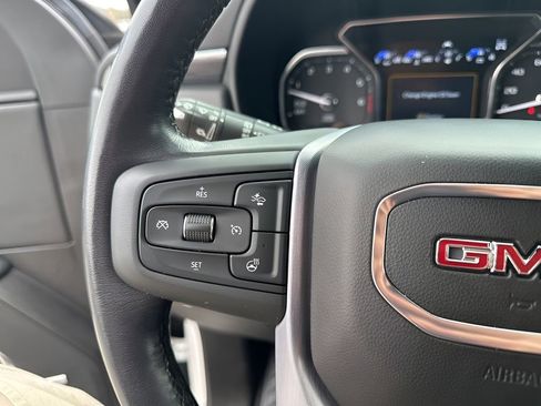 Used 2021 GMC Yukon XL SLT w/ SLT Premium Package image 29