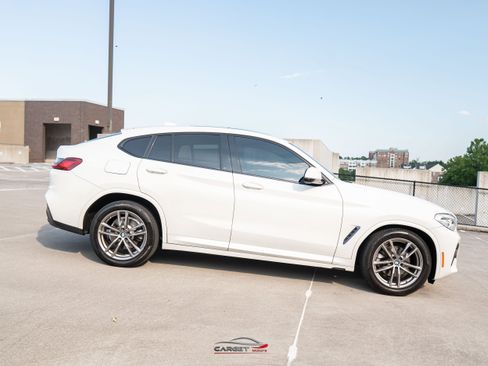 Used 2021 BMW X4 xDrive30i w/ M Sport Package AWD/4WD image 8
