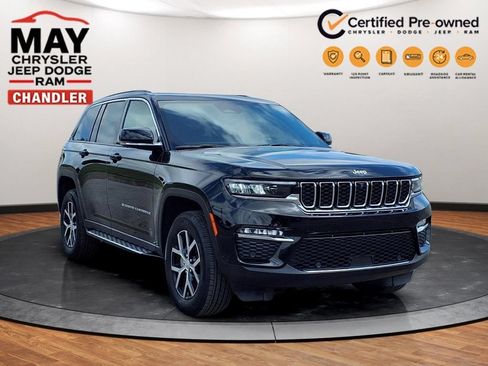Used 2025 Jeep Grand Cherokee Limited w/ Luxury Tech Group II AWD/4WD image 22
