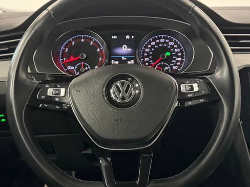 Used 2019 Volkswagen Arteon SE FWD image 15