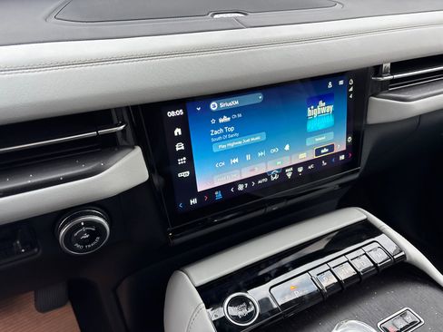 New 2026 Lincoln Navigator Black Label AWD/4WD image 21