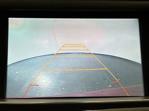 Used 2017 Cadillac XT5 Luxury w/ Driver Awareness Package FWD image 17