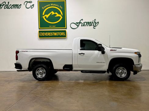 Used 2020 Chevrolet Silverado 2500 W/T w/ WT Convenience Package image 9
