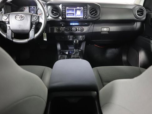 Used 2021 Toyota Tacoma SR image 9