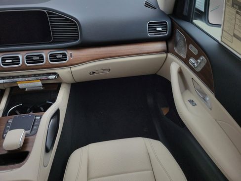 New 2026 Mercedes-Benz GLE 450 4MATIC image 14