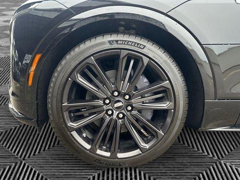 New 2026 Cadillac Lyriq V AWD/4WD image 14