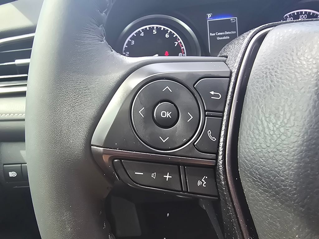Used 2023 Toyota Camry SE FWD image 23
