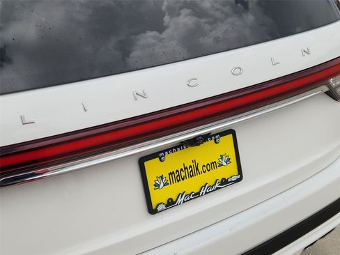 Used 2021 Lincoln Aviator Grand Touring w/ Equipment Group 301A AWD/4WD image 32