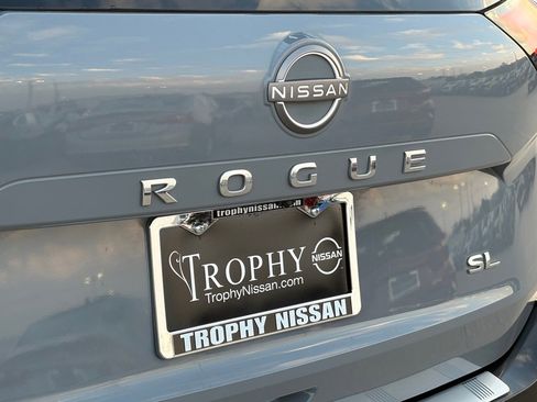 Certified 2023 Nissan Rogue SL w/ SL Premium Package image 9