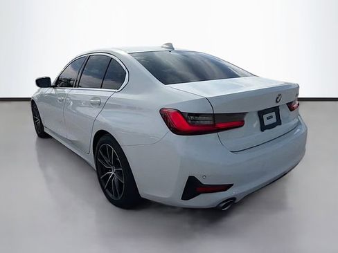 Used 2021 BMW 330i Sedan w/ Premium Package image 5