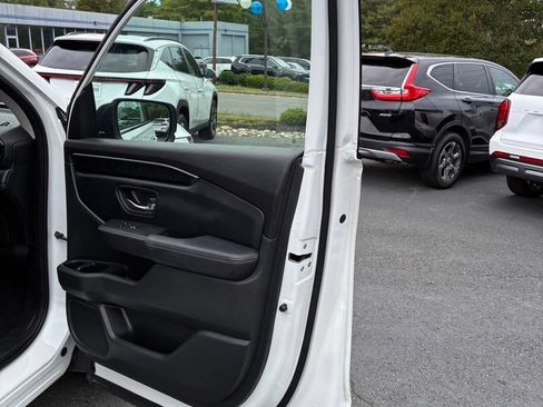 Used 2023 Honda Pilot Elite image 50