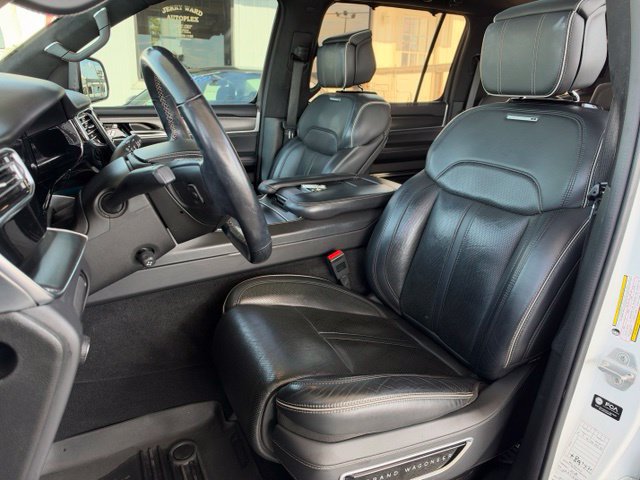 Used 2022 Jeep Grand Wagoneer Series II w/ Quick Order Packagew 28T AWD/4WD image 24