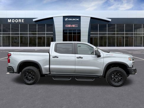 Used 2024 Chevrolet Silverado 1500 ZR2 w/ ZR2 Bison Edition image 2