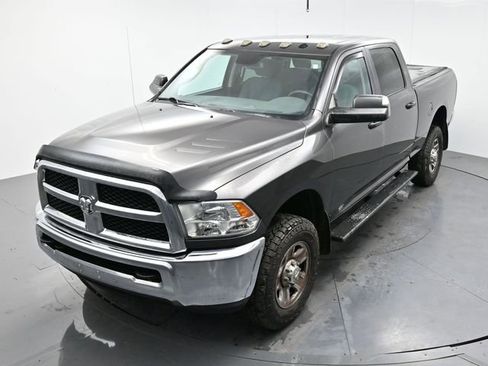 Used 2018 RAM 2500 Tradesman w/ Chrome Appearance Group image 19