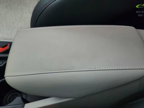 Used 2024 Kia Niro Wave w/ Wave Preserve Package FWD image 49
