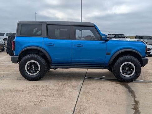 Used 2022 Ford Bronco Outer Banks w/ Sasquatch Package image 3