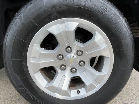 Used 2017 Chevrolet Silverado 1500 LT w/ All Star Edition AWD/4WD image 12