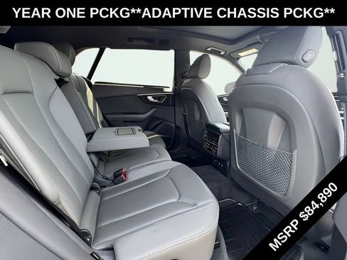 Used 2019 Audi Q8 Prestige w/ Adaptive Chassis Package AWD/4WD image 31
