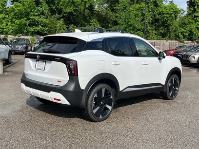 New 2025 Nissan Kicks SR