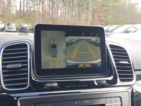 Used 2018 Mercedes-Benz GLE 350 4MATIC image 24