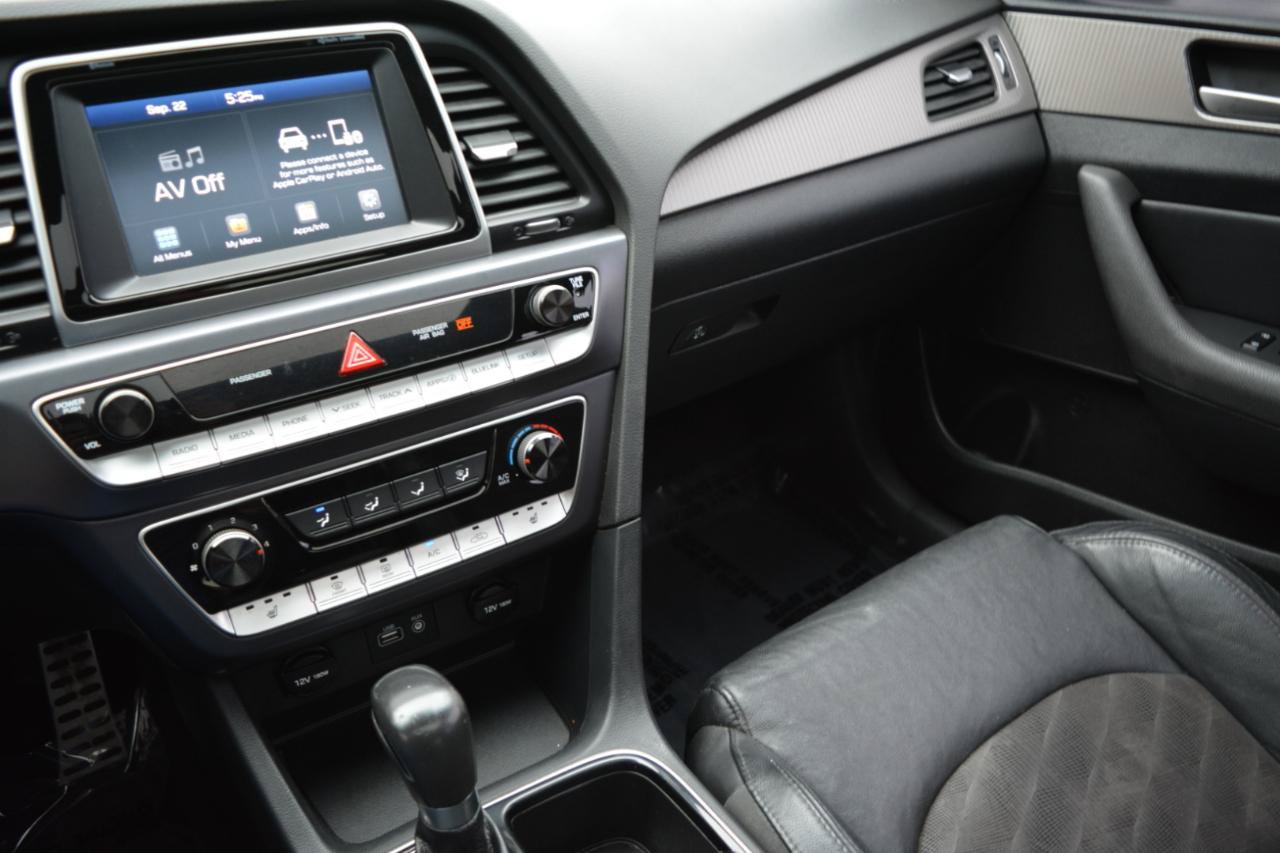 Used 2018 Hyundai Sonata Sport FWD image 22