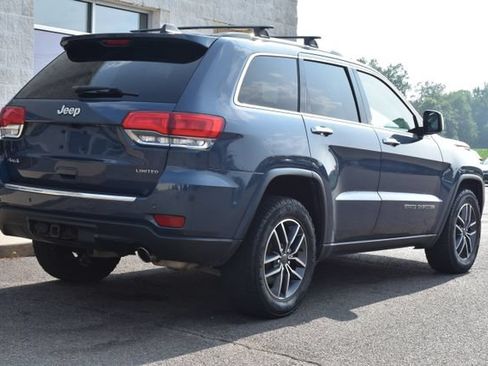 Used 2019 Jeep Grand Cherokee Limited w/ Trailer Tow Group IV AWD/4WD image 18