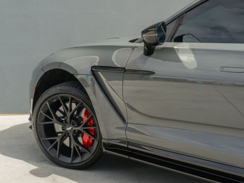 Used 2025 Aston Martin DBX 707 AWD/4WD image 46