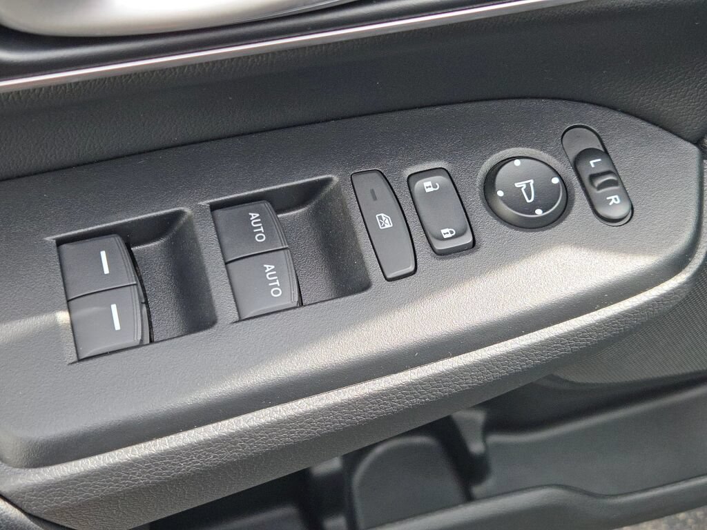 Used 2021 Honda CR-V Touring image 20