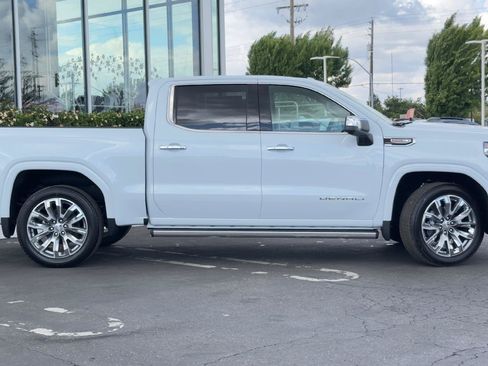 New 2026 GMC Sierra 1500 Denali AWD/4WD image 3
